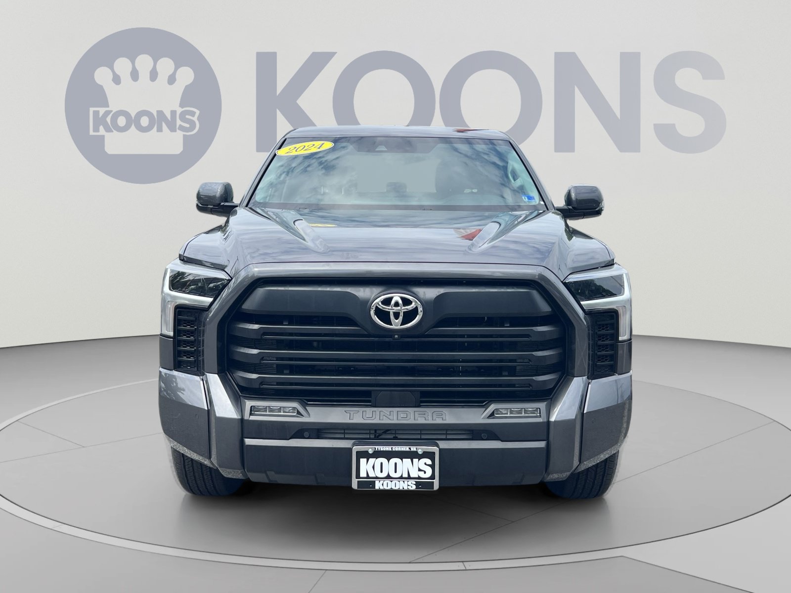 Used 2024 Toyota Tundra SR5 w/ SR5 Premium Package AWD/4WD image 11