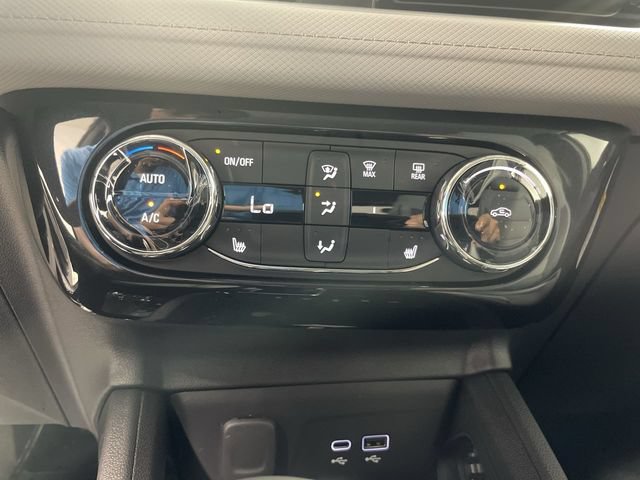 New 2026 Chevrolet TrailBlazer LT w/ Convenience Package AWD/4WD image 25