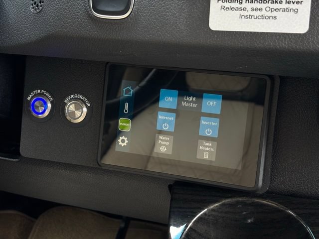 Used 2021 Mercedes-Benz Sprinter 3500 image 36