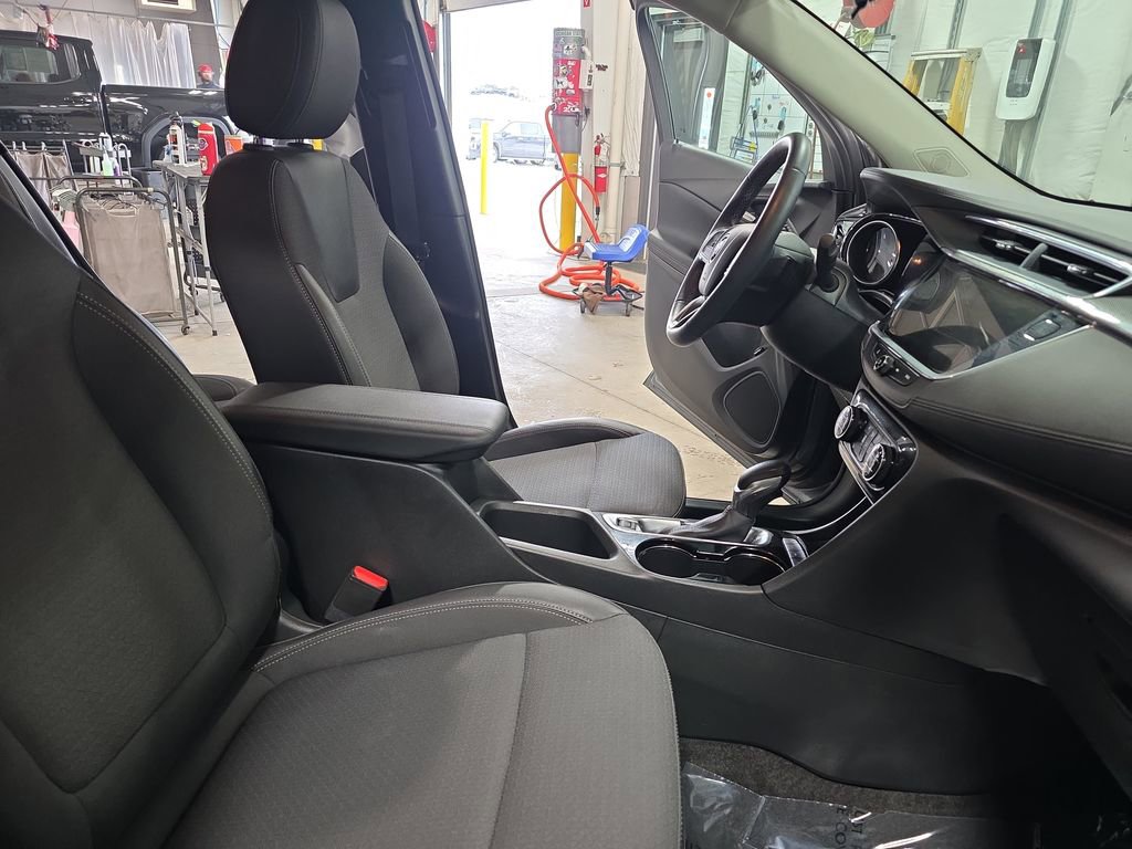 Certified 2023 Buick Encore GX Select image 10