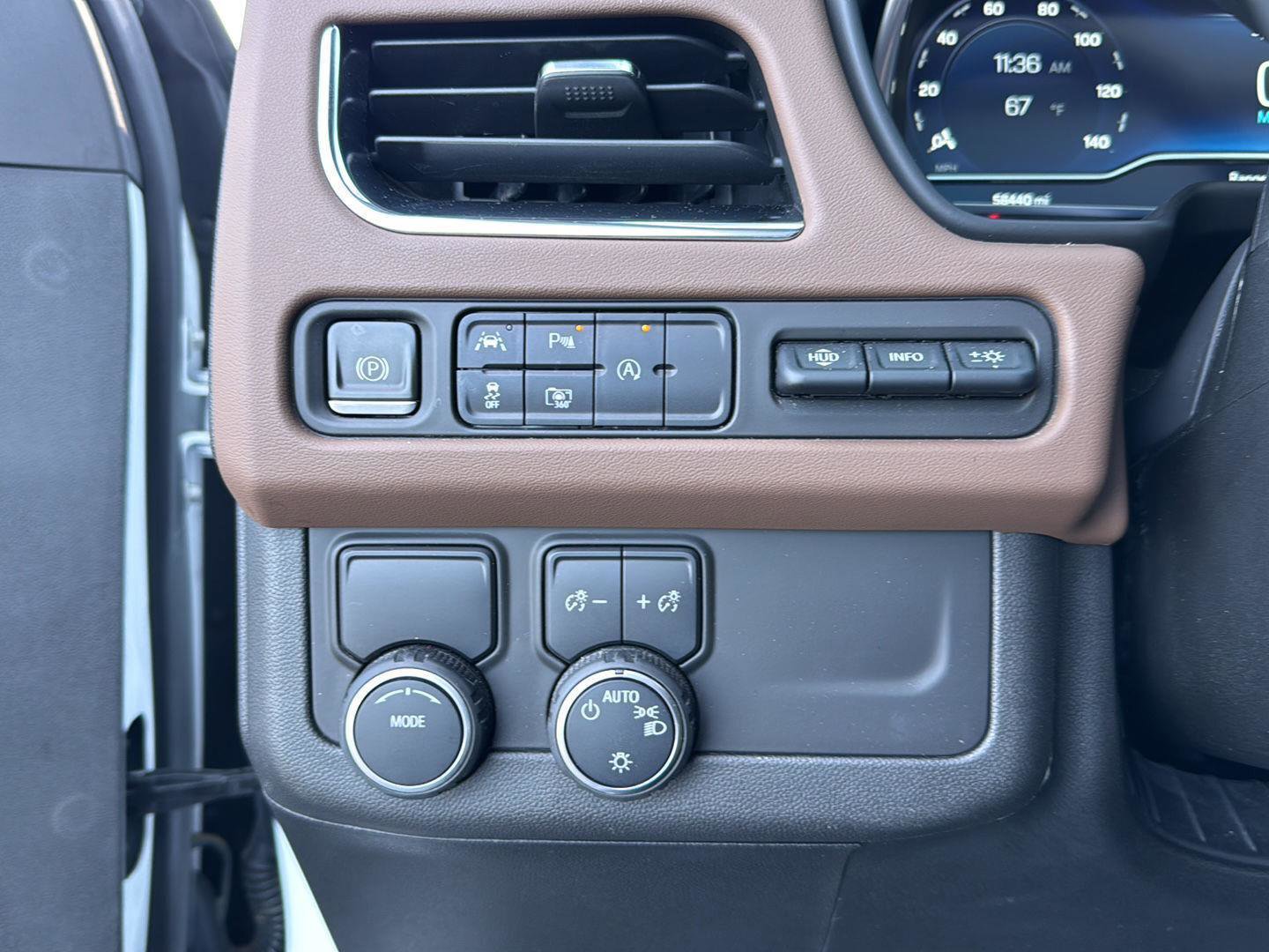 Used 2023 Chevrolet Tahoe High Country image 21