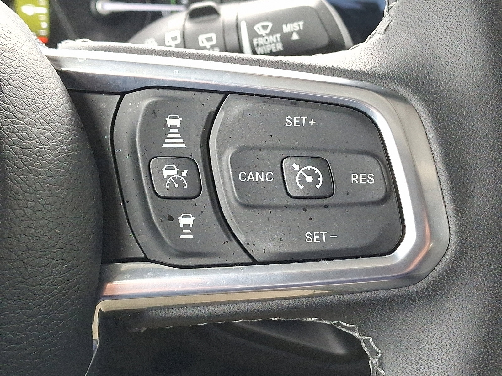 Certified 2025 Jeep Wrangler Unlimited Sahara w/ Safety Group AWD/4WD image 25