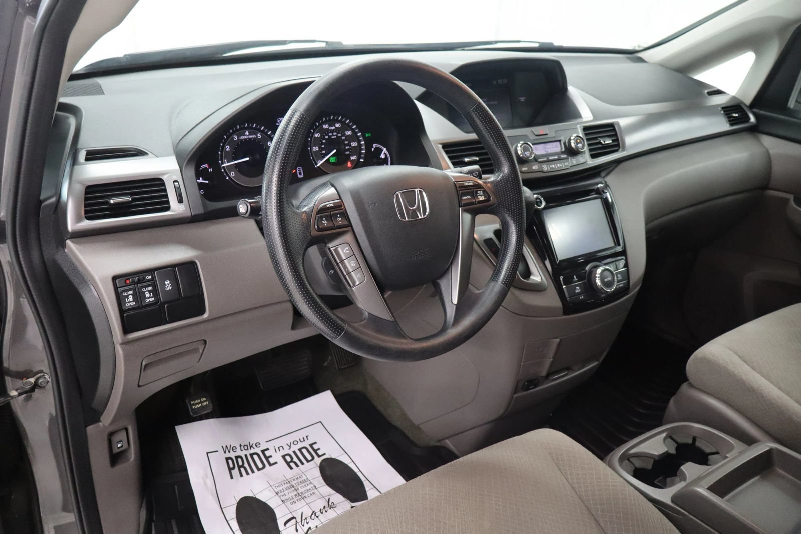 Used 2015 Honda Odyssey EX image 17