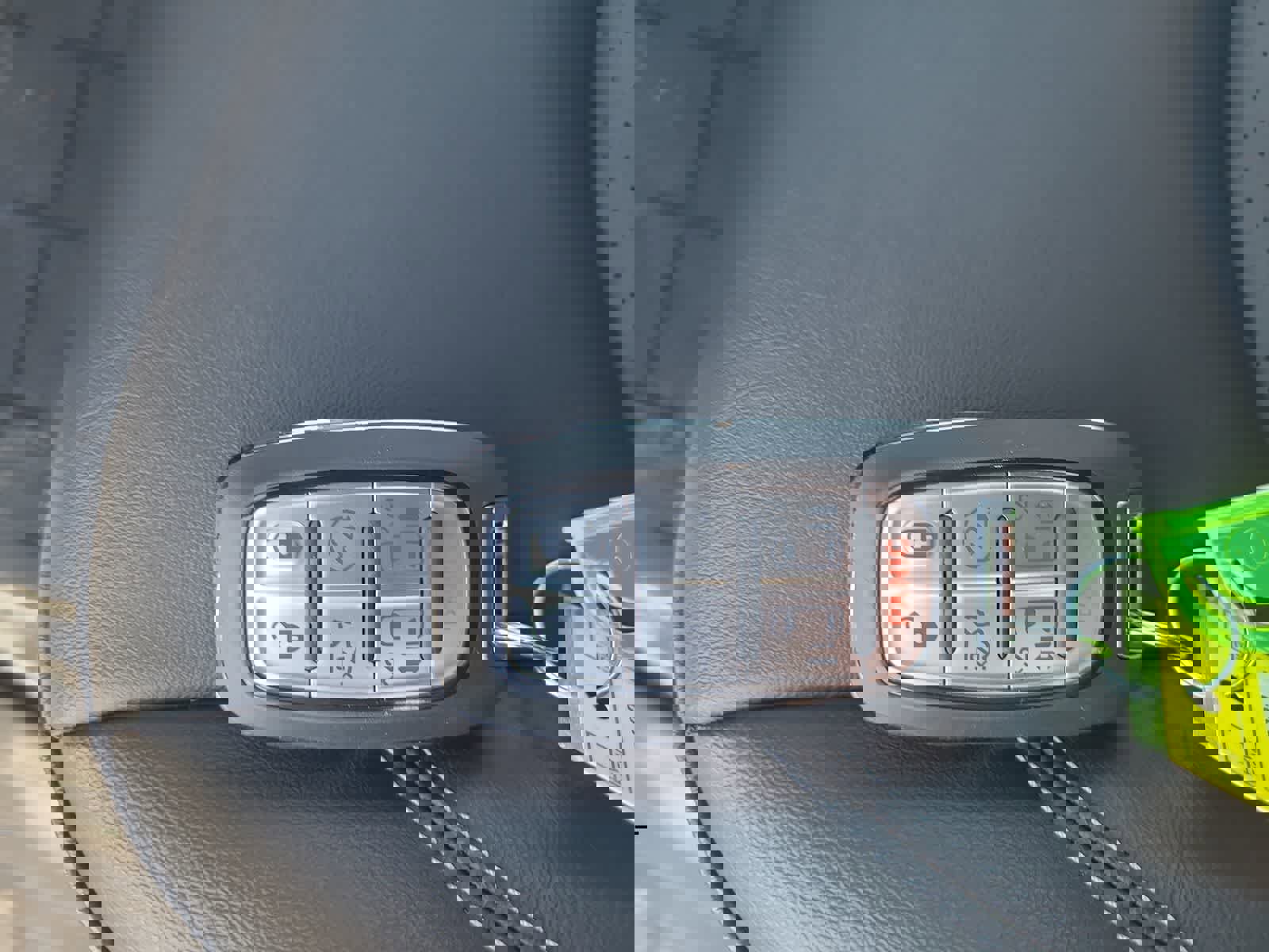 New 2026 Chrysler Pacifica Select image 28