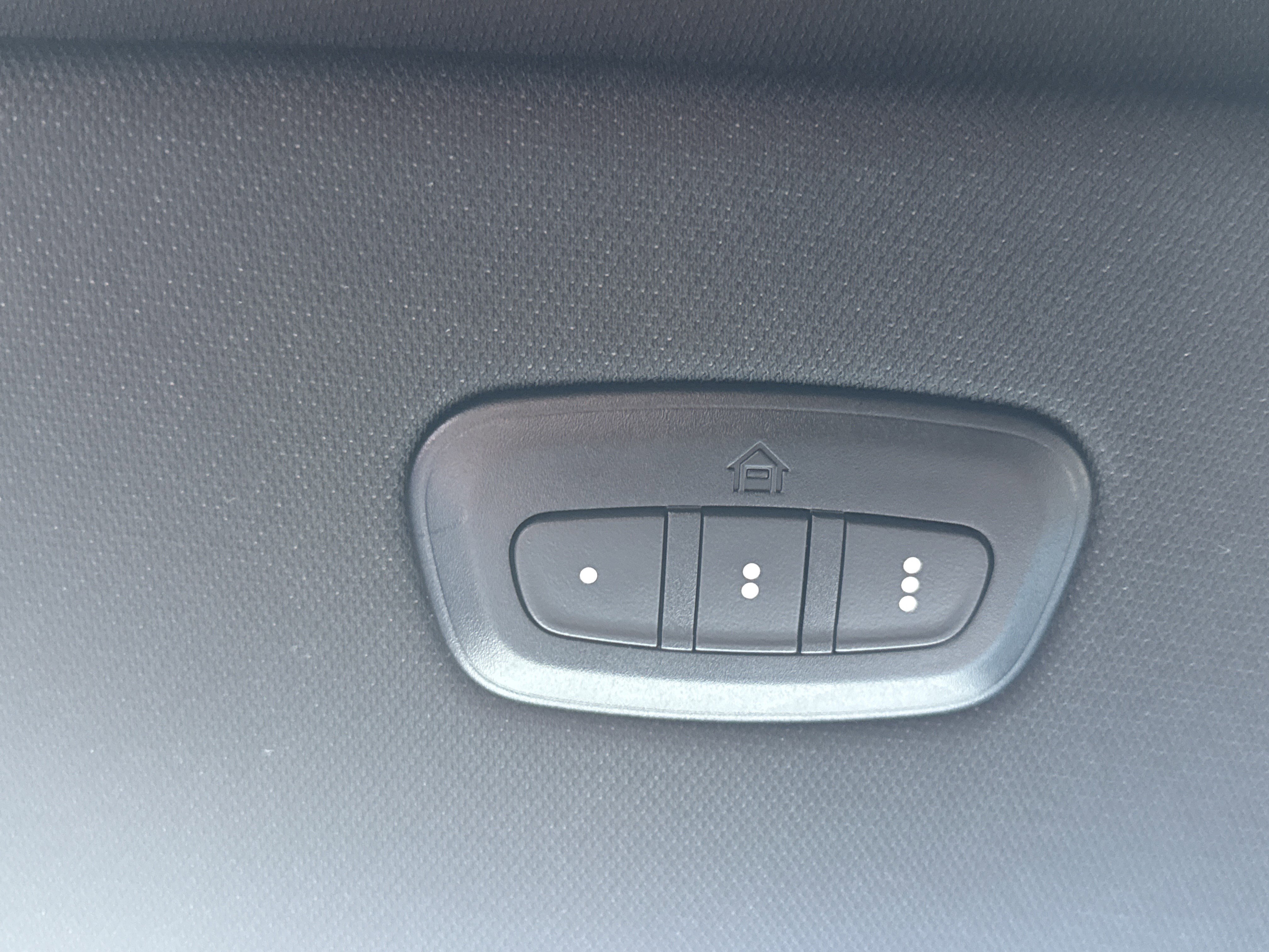 Used 2022 Jeep Wagoneer Series III w/ Premium Group I image 28