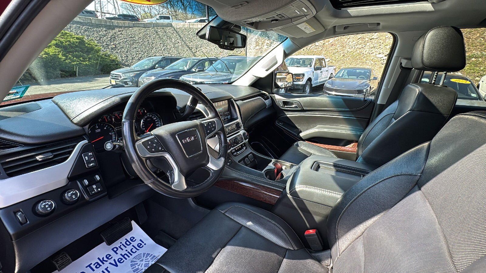 Used 2020 GMC Yukon SLT w/ Open Road Package AWD/4WD image 15