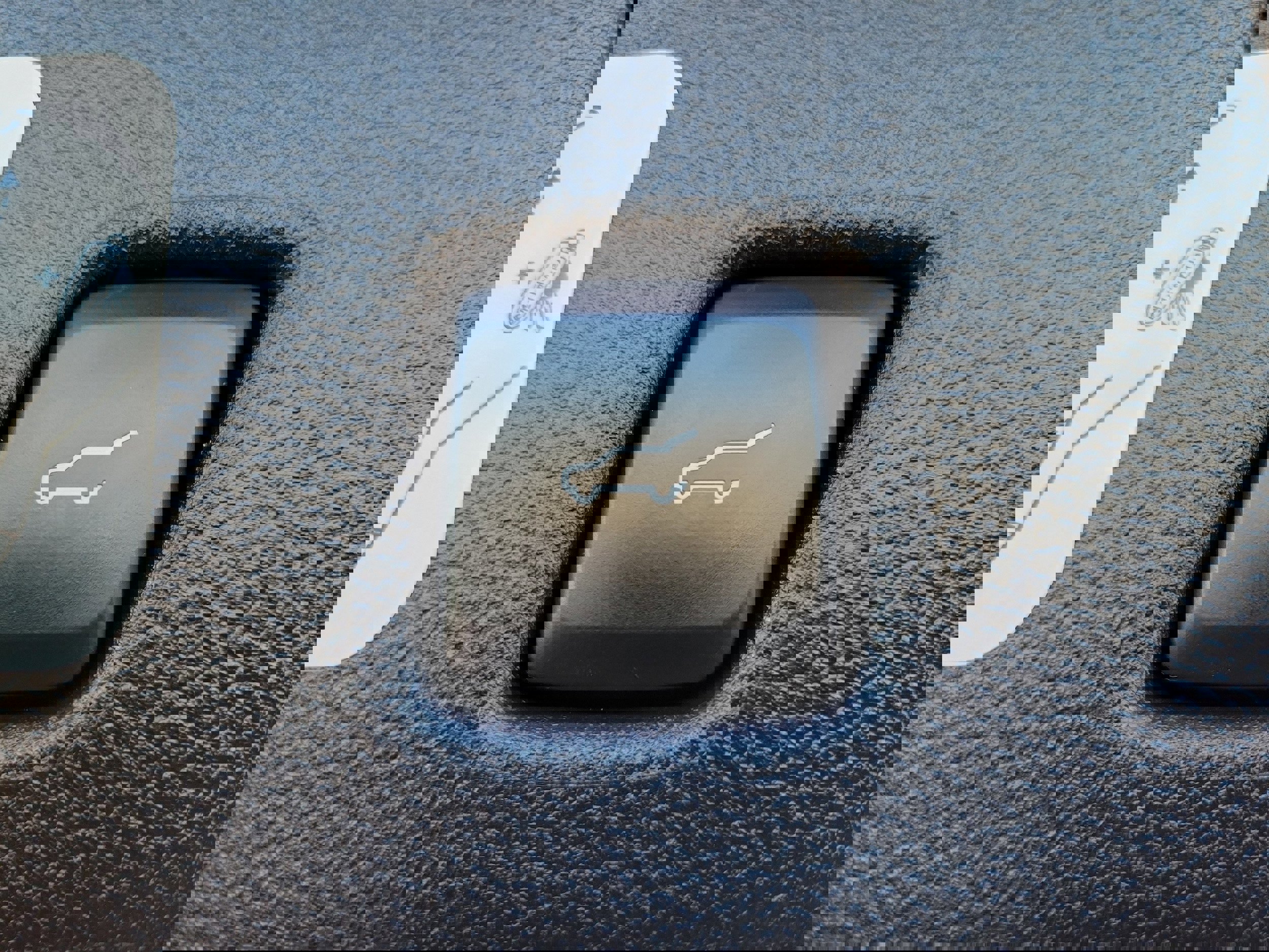 Certified 2020 Ford Escape SEL image 10