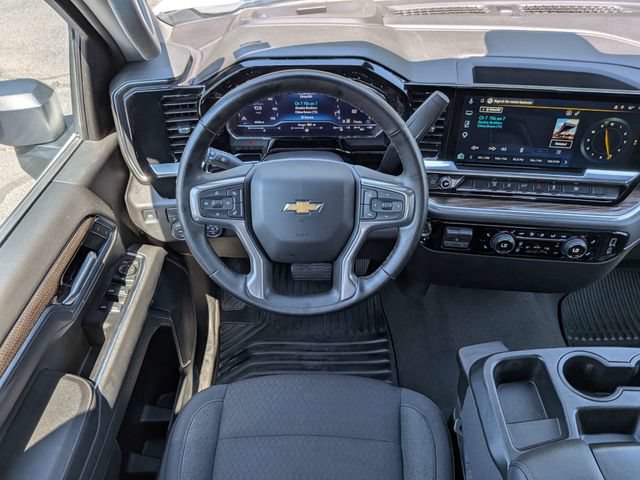 Used 2025 Chevrolet Silverado 2500 LT w/ Convenience Package AWD/4WD image 19