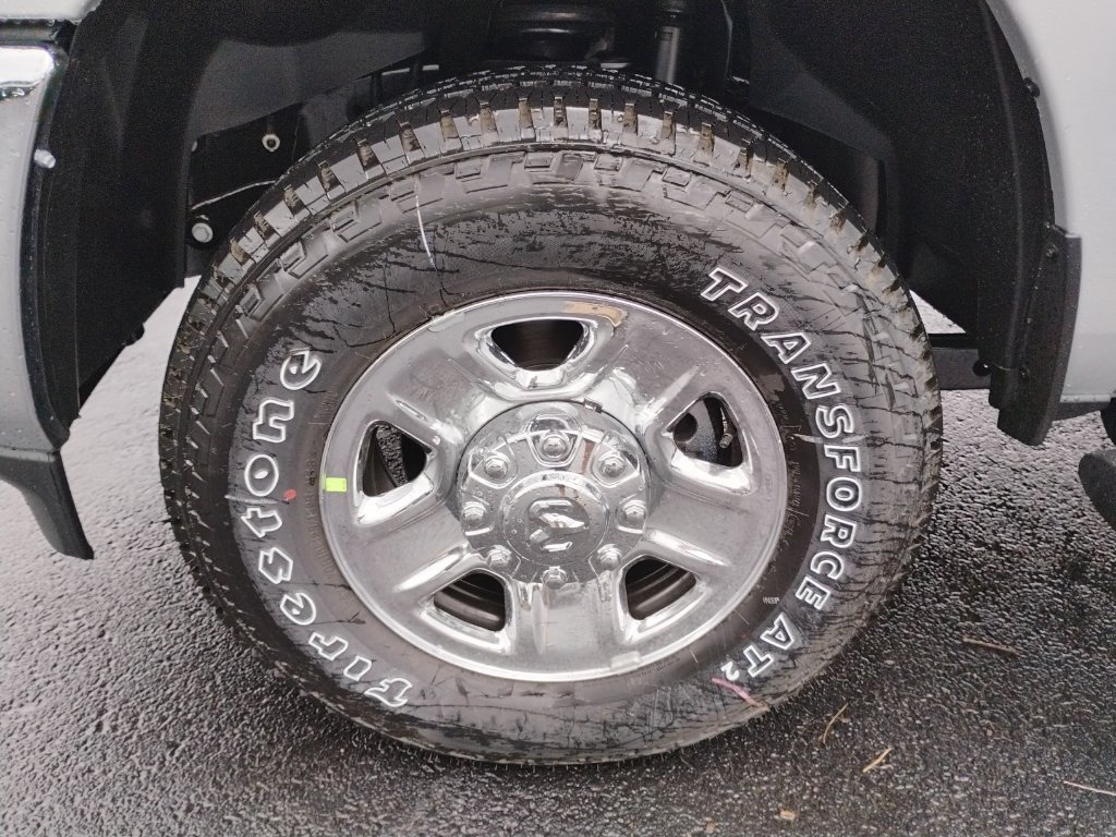 New 2026 RAM 2500 Tradesman AWD/4WD image 9