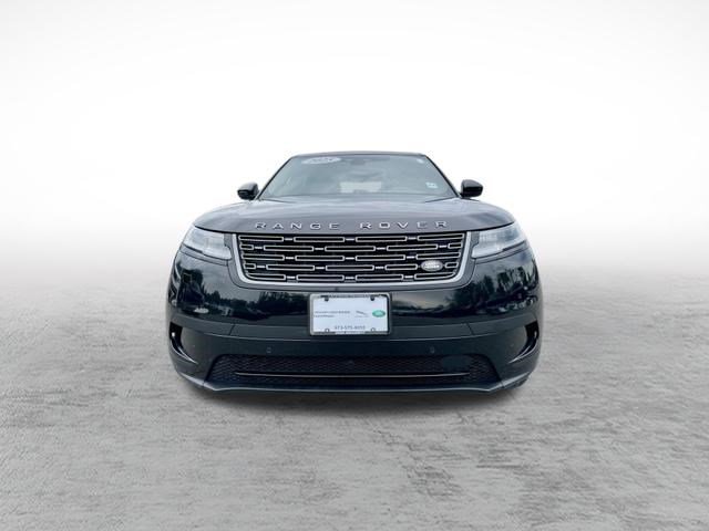 Used 2025 Land Rover Range Rover Velar S AWD/4WD image 2