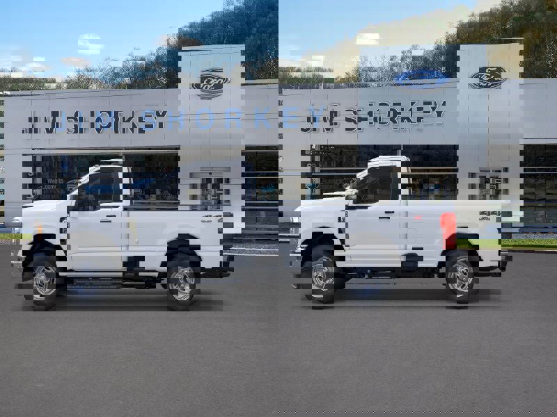 New 2026 Ford F250 XL w/ XL Chrome Package image 3