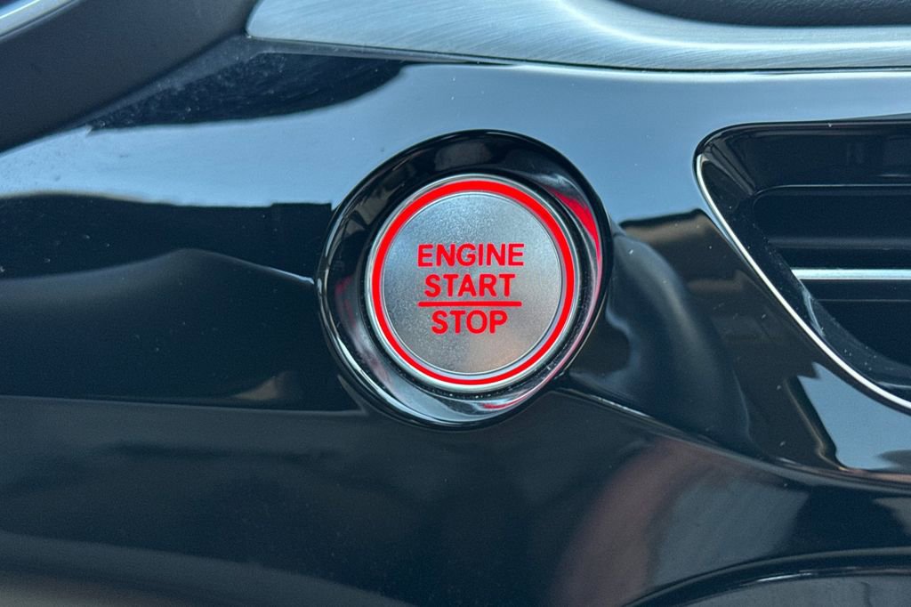 Certified 2023 Acura MDX FWD w/ Technology Package image 29