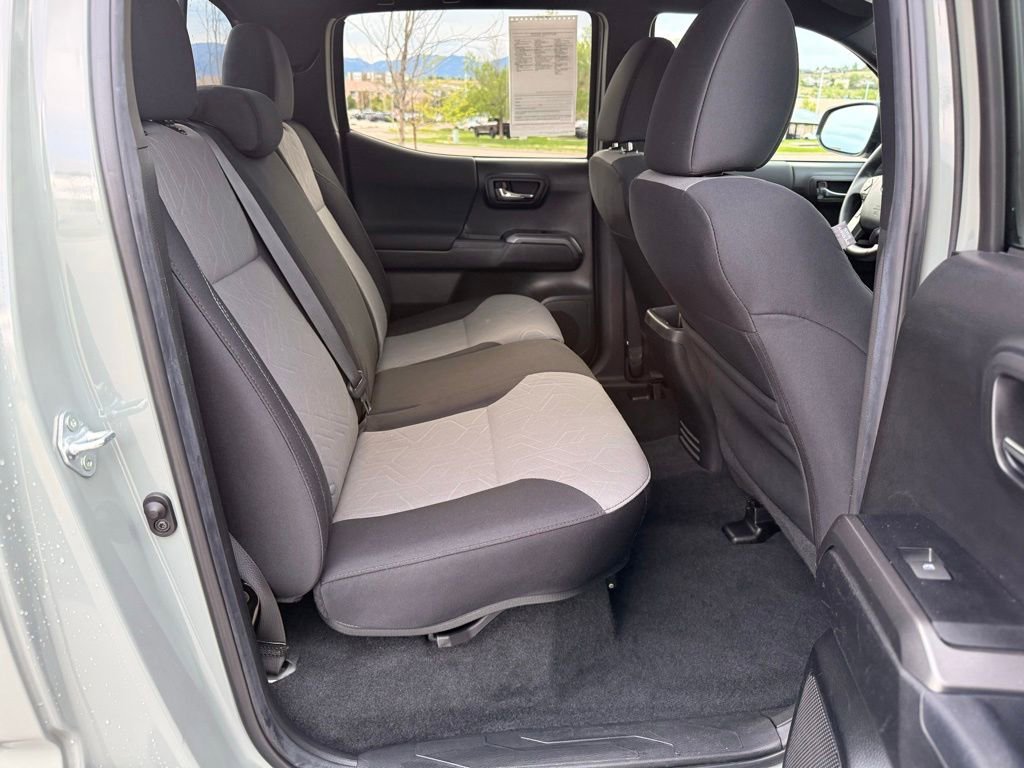 Used 2023 Toyota Tacoma TRD Sport AWD/4WD image 28