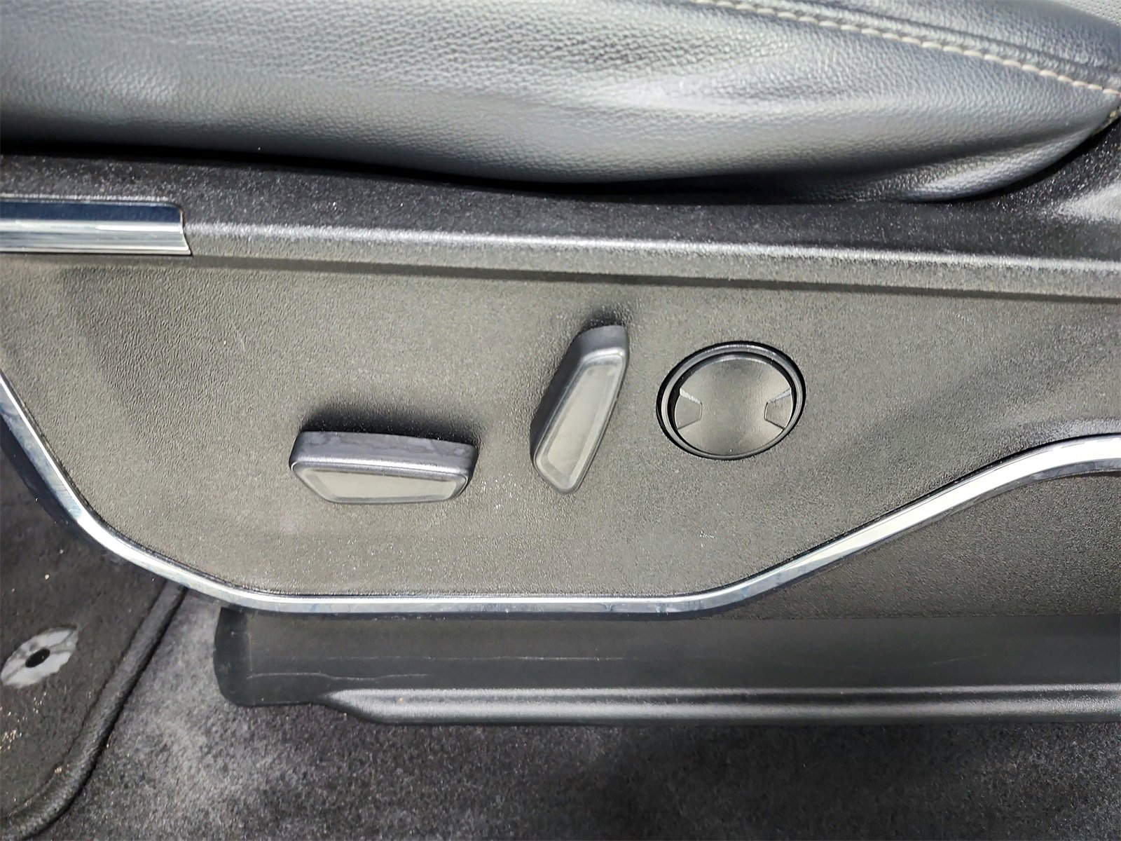 Used 2023 Ford F150 Lariat image 20