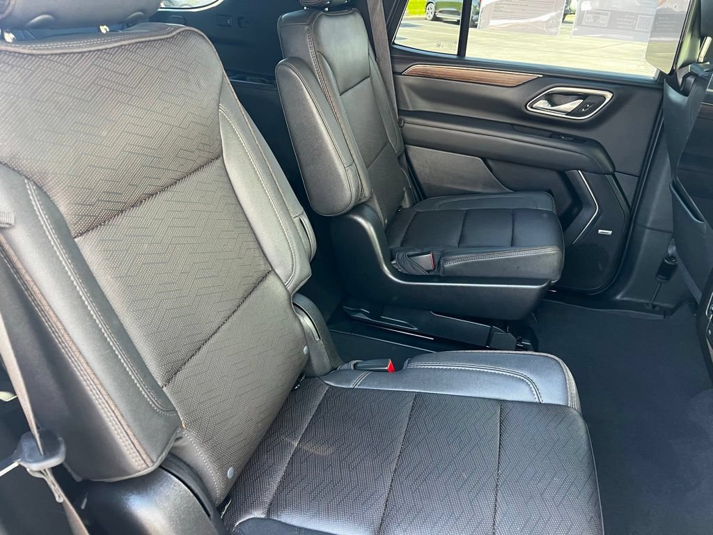 Used 2023 Chevrolet Tahoe High Country AWD/4WD image 31
