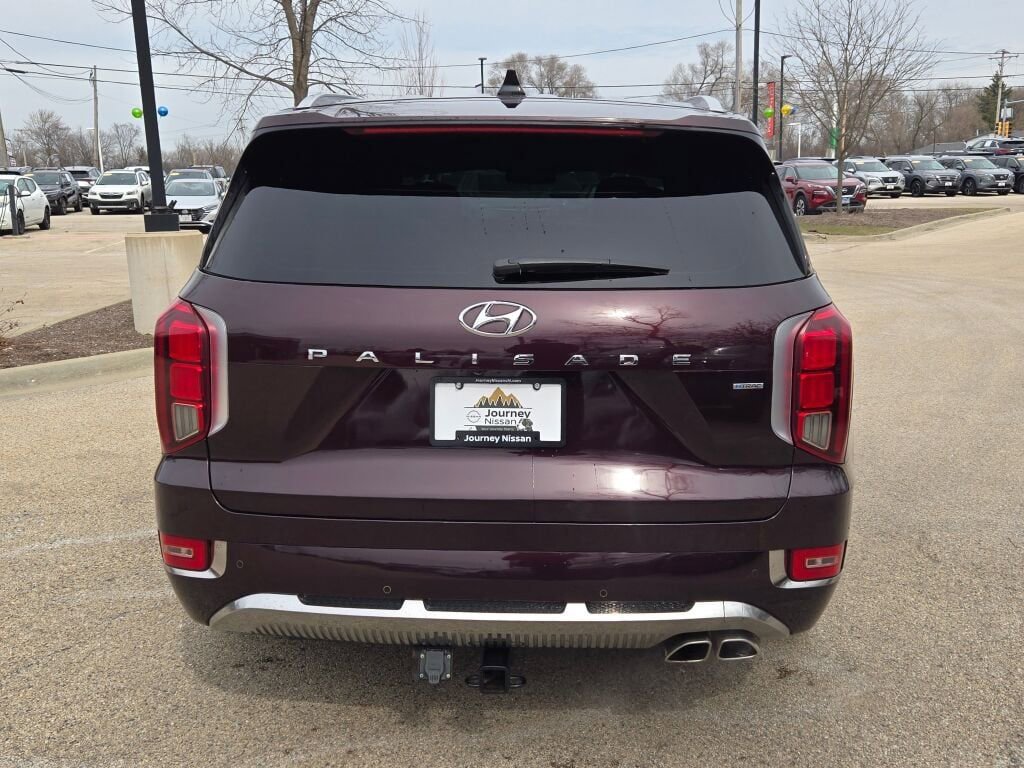 Used 2022 Hyundai Palisade Calligraphy image 11