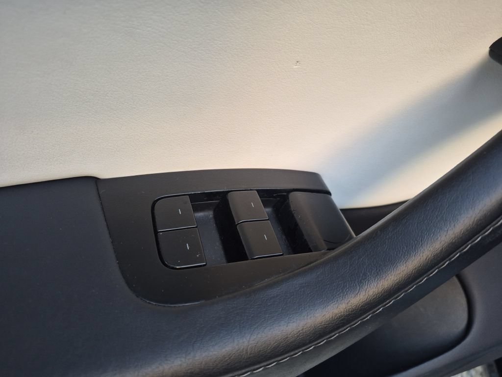 Used 2019 Tesla Model 3 RWD image 10