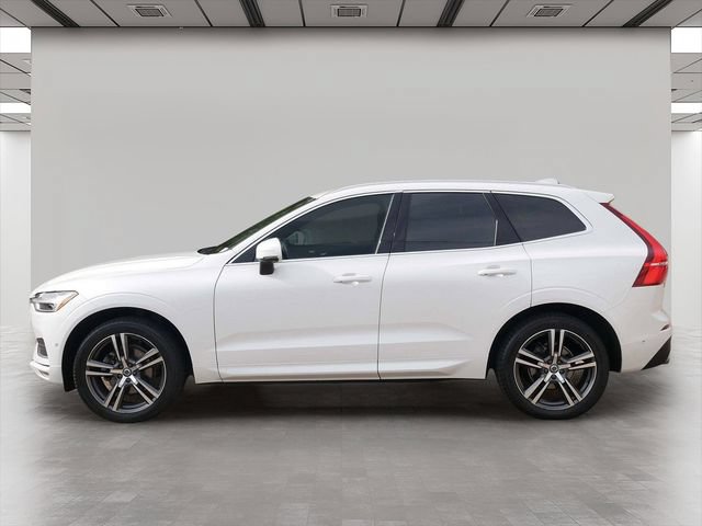 Used 2019 Volvo XC60 T5 Momentum w/ Multimedia Package AWD/4WD image 3