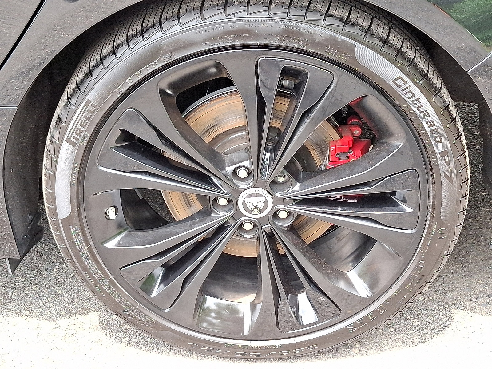 Certified 2024 Jaguar XF R-Dynamic SE image 11