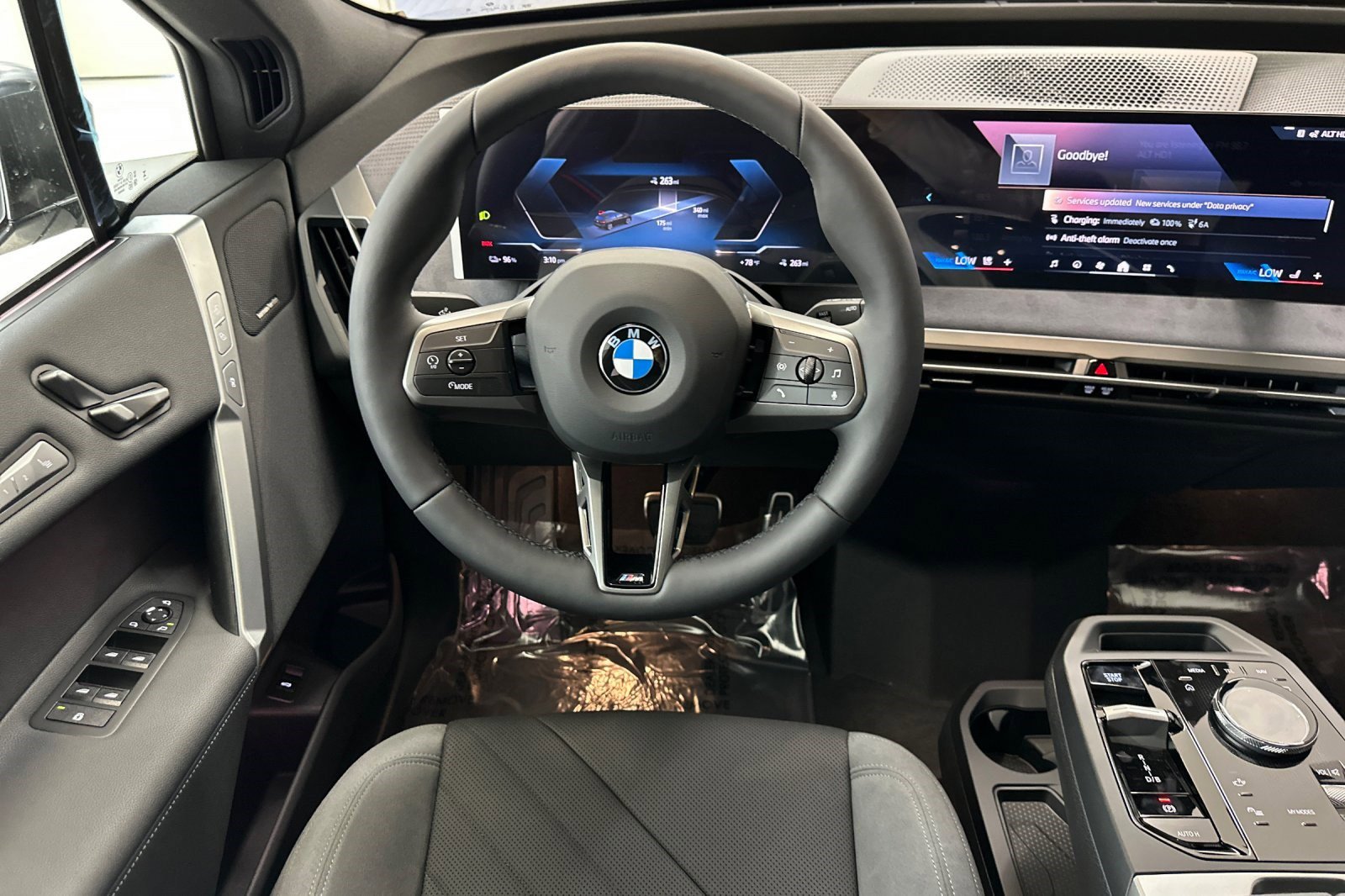 New 2026 BMW iX xDrive45 w/ M Sport Package image 26