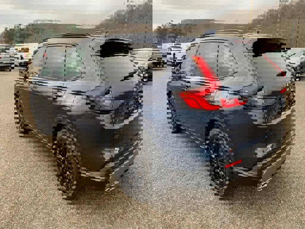 Used 2026 Honda CR-V Sport Touring image 3