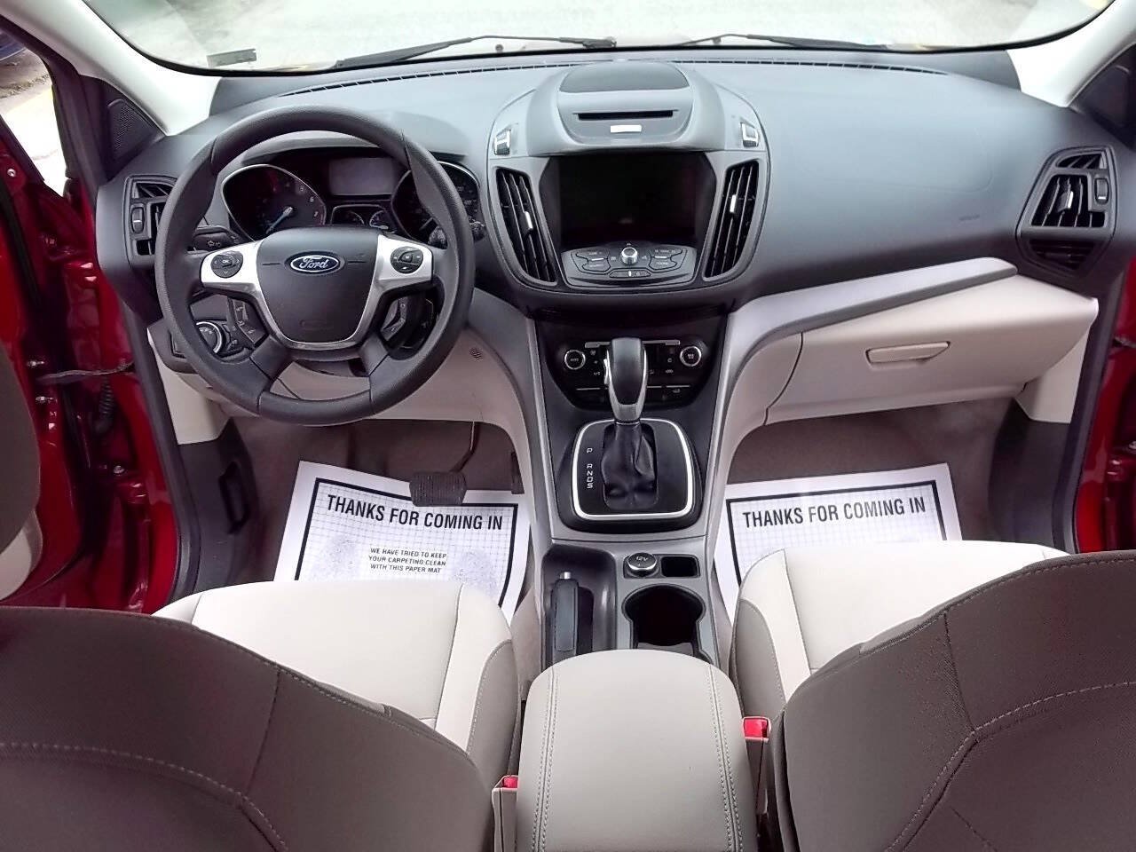 Used 2014 Ford Escape SE w/ Equipment Group 201A FWD image 16