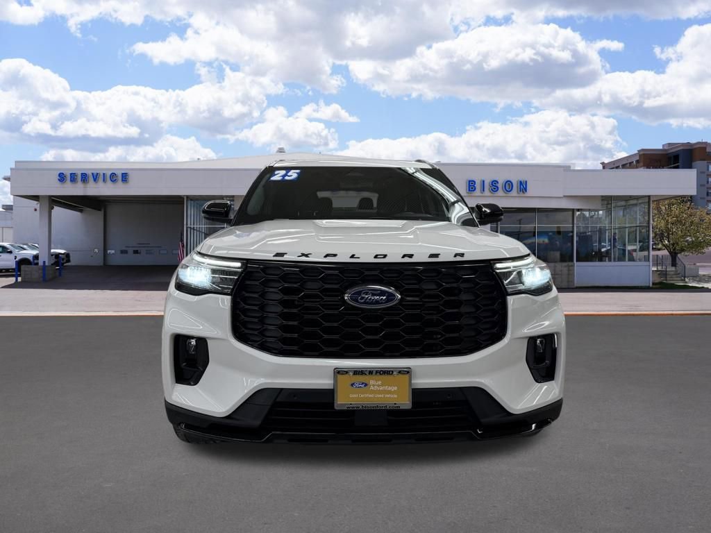 Certified 2025 Ford Explorer ST-Line w/ ST-Line Street Pack AWD/4WD image 8