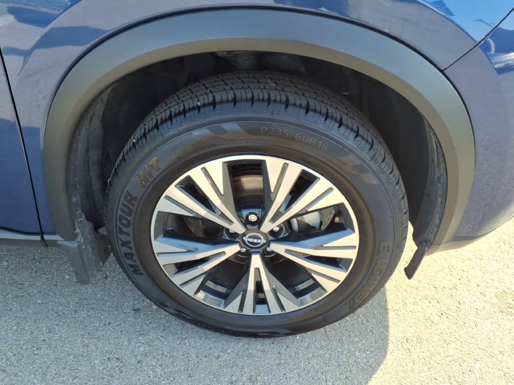 Certified 2023 Nissan Rogue SV FWD image 6