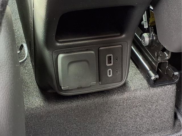 New 2026 Chevrolet TrailBlazer LT w/ Convenience Package FWD image 19