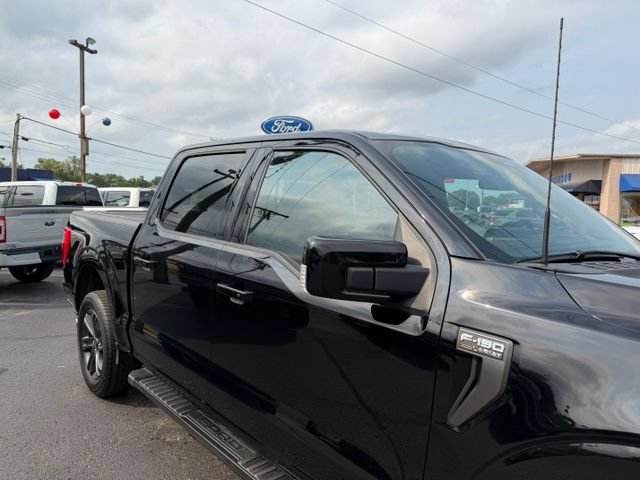 Used 2023 Ford F150 Lariat w/ Equipment Group 502A High AWD/4WD image 9
