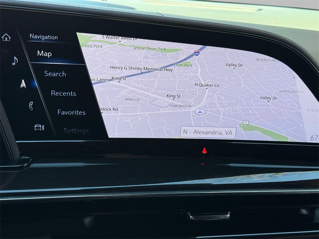 Used 2024 Cadillac Escalade ESV Sport Platinum w/ LPO, ONYX Package image 6