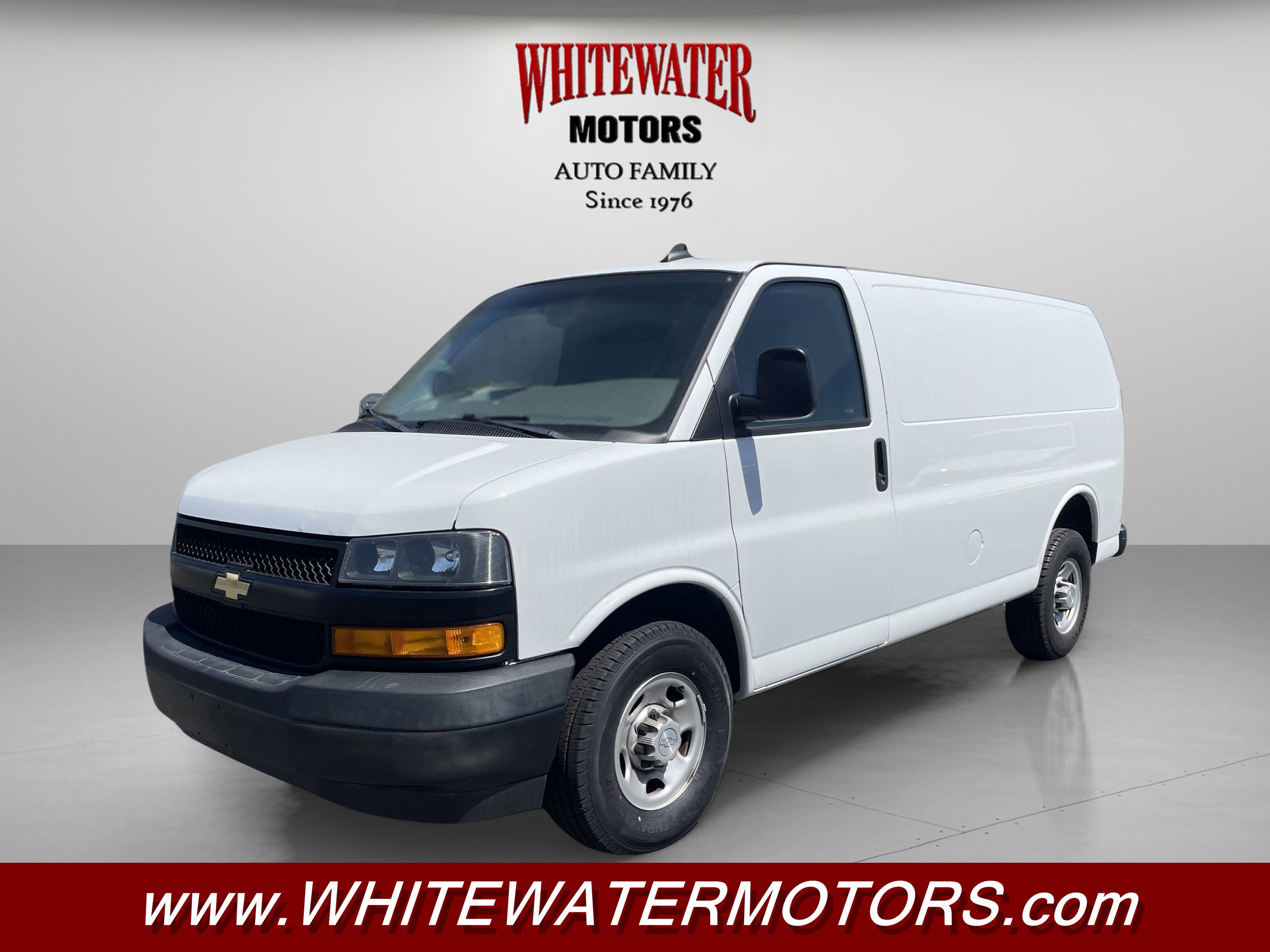 Used 2018 Chevrolet Express 2500 w/ Driver Convenience Package image 1
