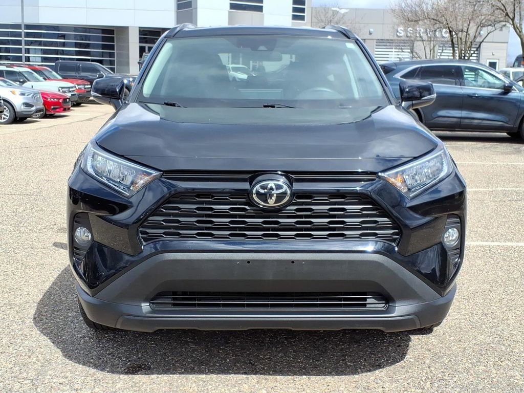 Used 2021 Toyota RAV4 XLE w/ XLE Grade Weather Package image 8