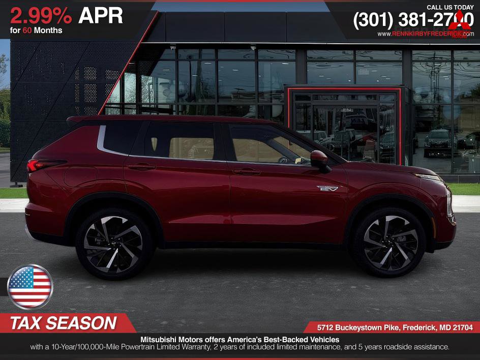 Used 2023 Mitsubishi Outlander SE image 4