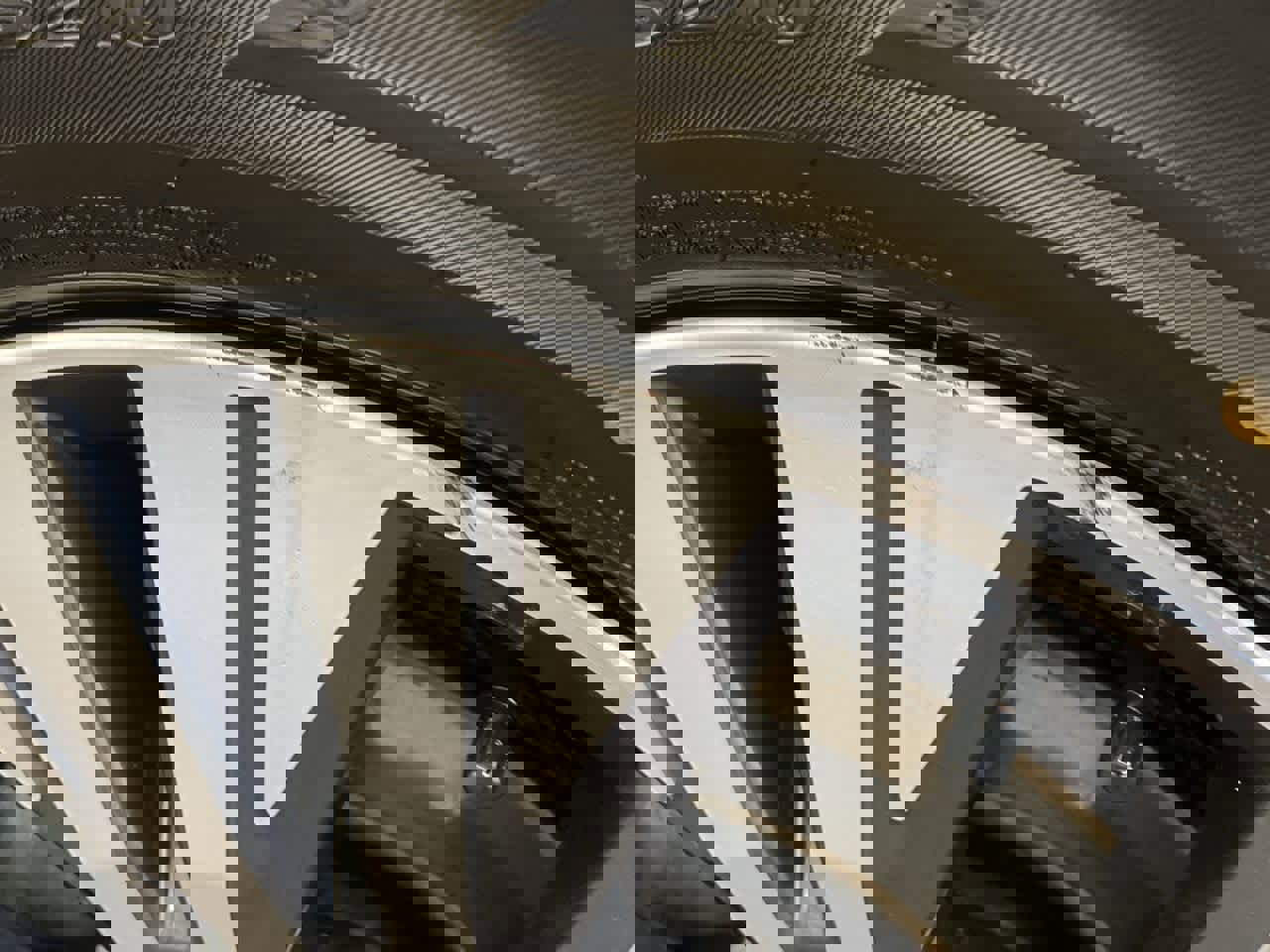 Used 2023 Nissan Rogue SV image 34