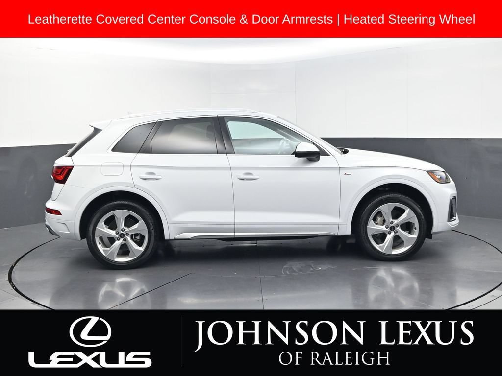 Used 2023 Audi Q5 2.0T Premium Plus w/ Premium Plus Package AWD/4WD image 6