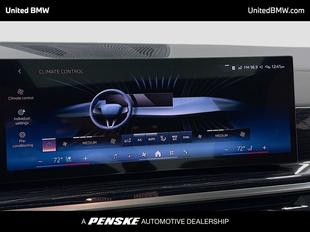 New 2027 BMW X7 xDrive40i w/ M Sport Package AWD/4WD image 11