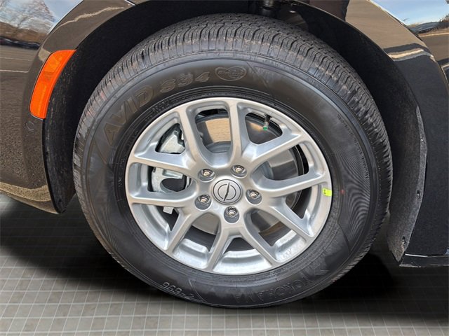 New 2026 Chrysler Pacifica Select image 43