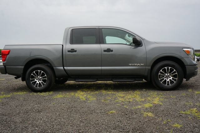 Certified 2024 Nissan Titan SV w/ SV Convenience Package AWD/4WD image 77