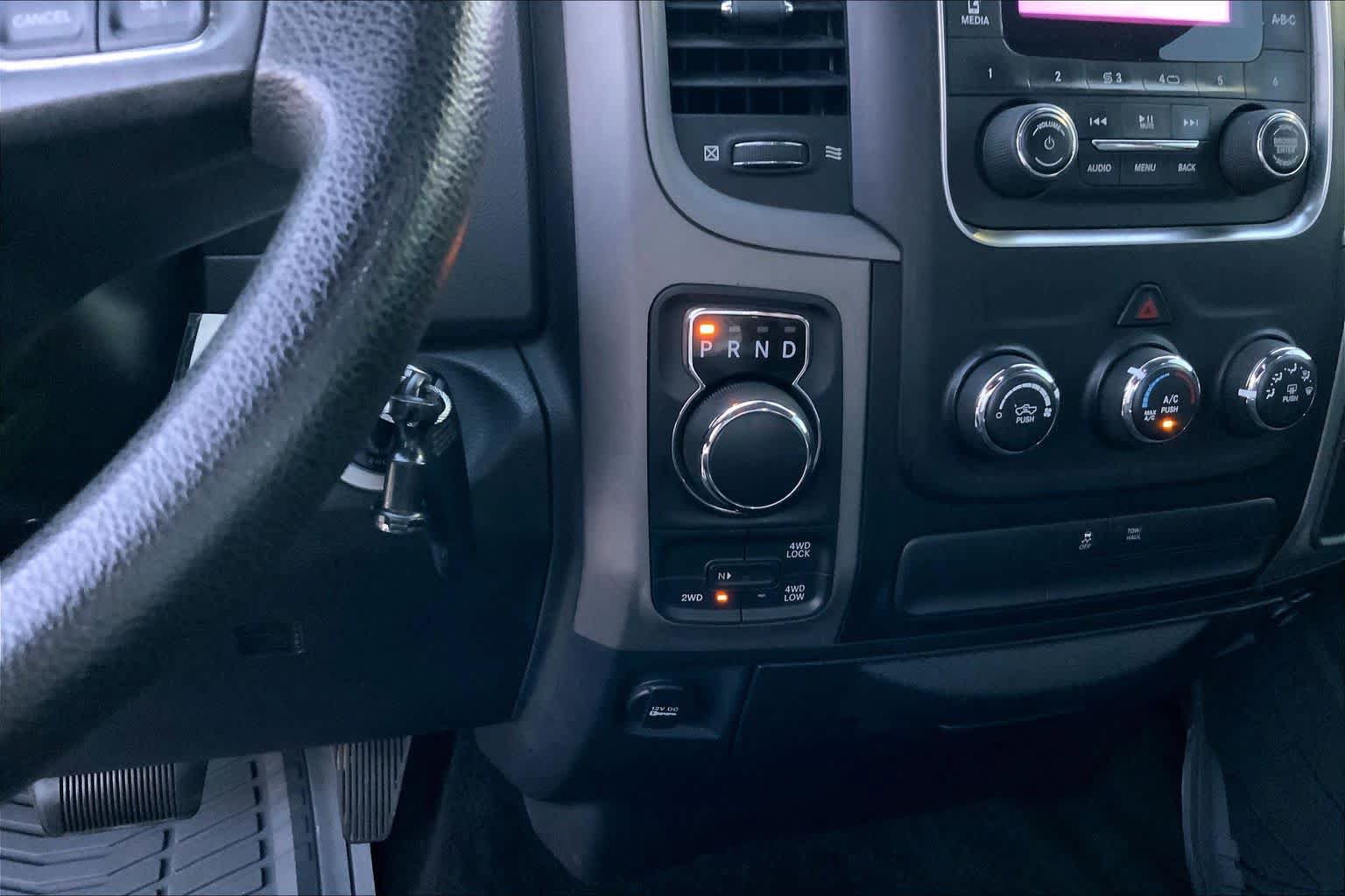 Used 2015 RAM 1500 Express AWD/4WD image 14