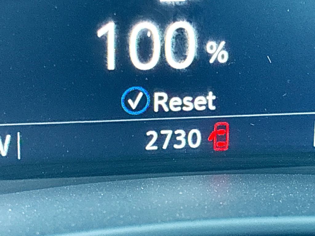 Used 2025 Cadillac CT4 Luxury image 12