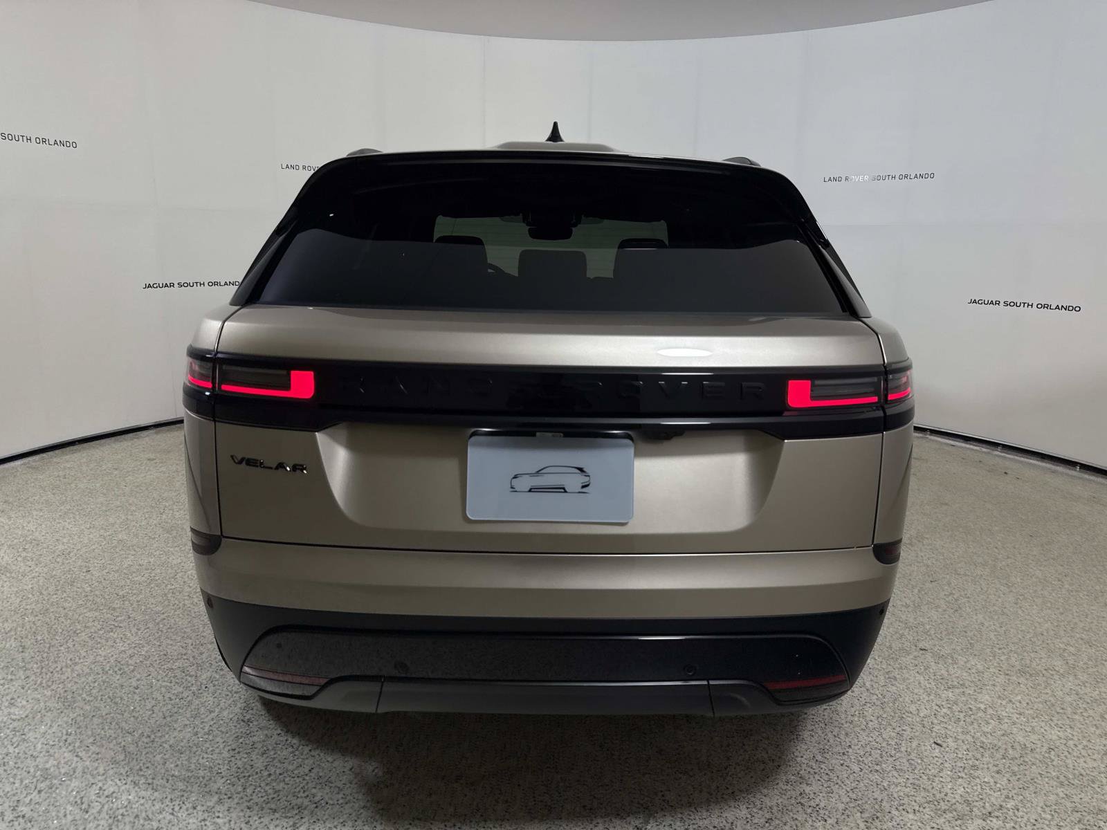 New 2026 Land Rover Range Rover Velar S AWD/4WD image 4