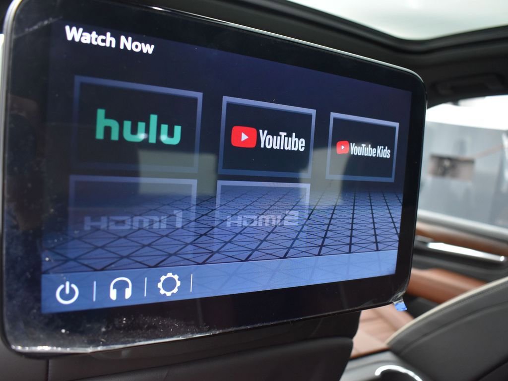 Used 2023 GMC Yukon Denali Ultimate image 29