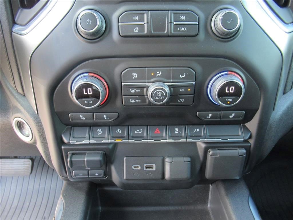 Certified 2022 Chevrolet Silverado 1500 RST image 24