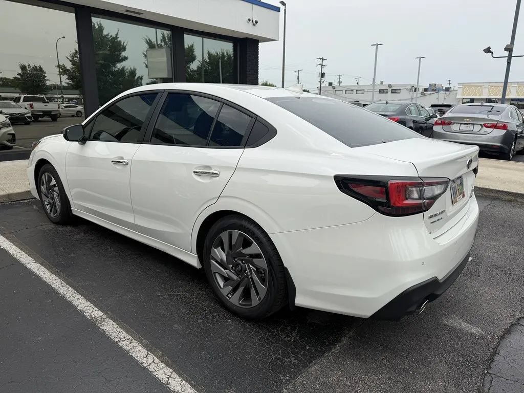 Used 2025 Subaru Legacy Touring XT AWD/4WD image 3