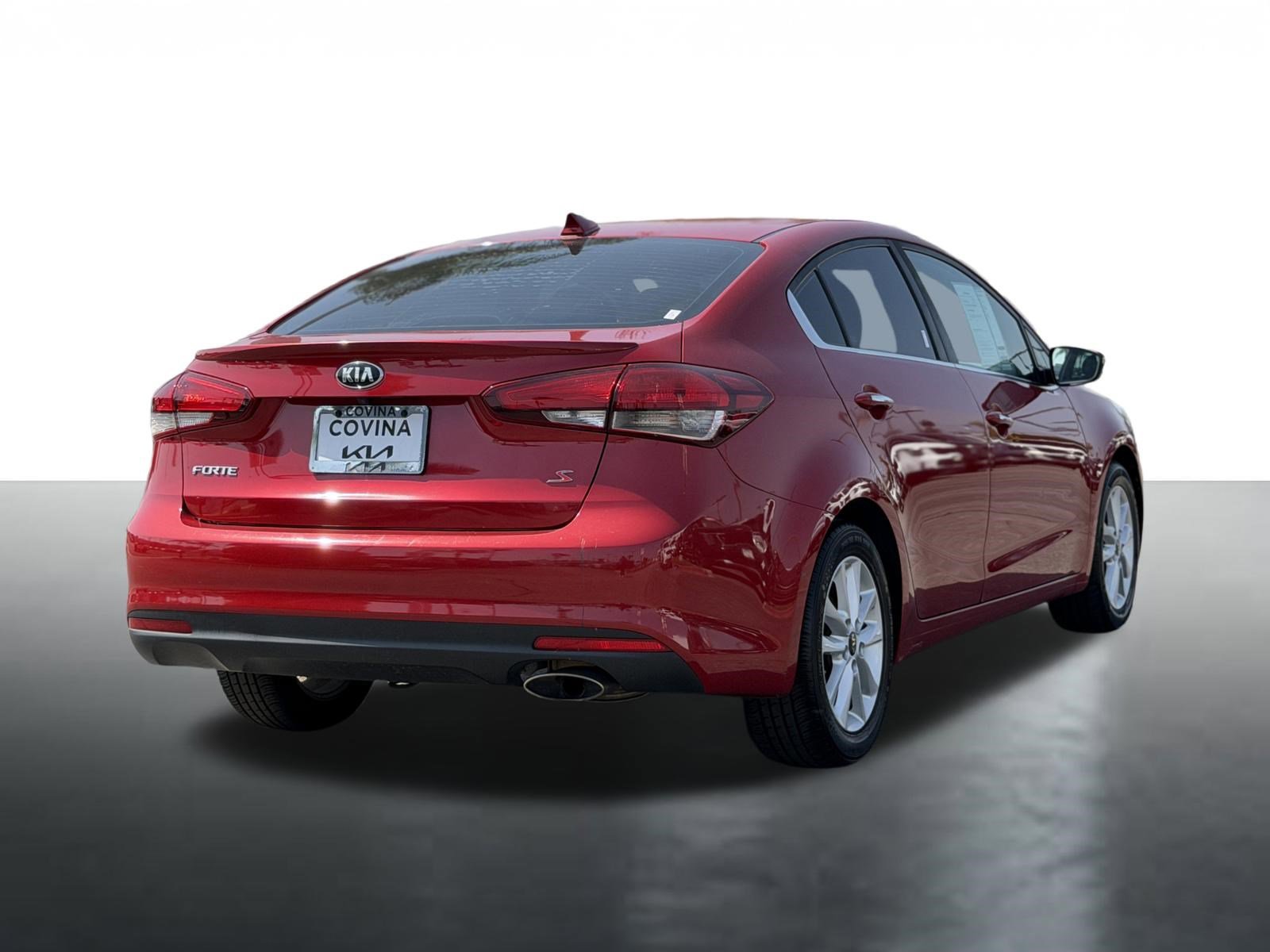 Used 2017 Kia Forte S w/ S Premium Package FWD image 8