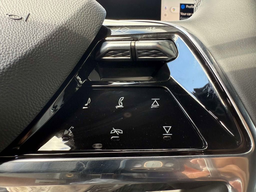 New 2026 Cadillac Vistiq Luxury w/ LPO, Floor Liner Package image 16