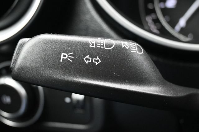 Used 2023 Alfa Romeo Stelvio Ti AWD/4WD image 23