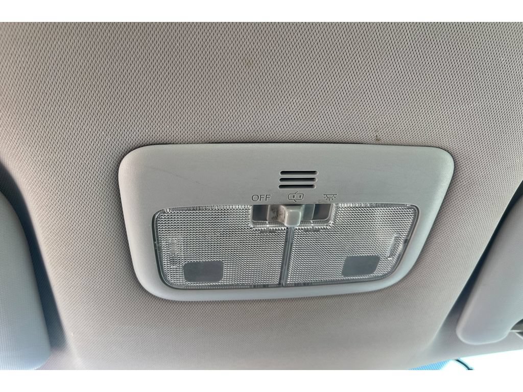 Used 2015 Toyota Corolla LE w/ Protection Package FWD image 23