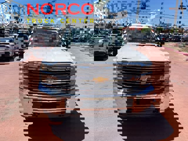 Used 2015 Chevrolet Silverado 3500 W/T w/ Snow Plow Prep Package image 3